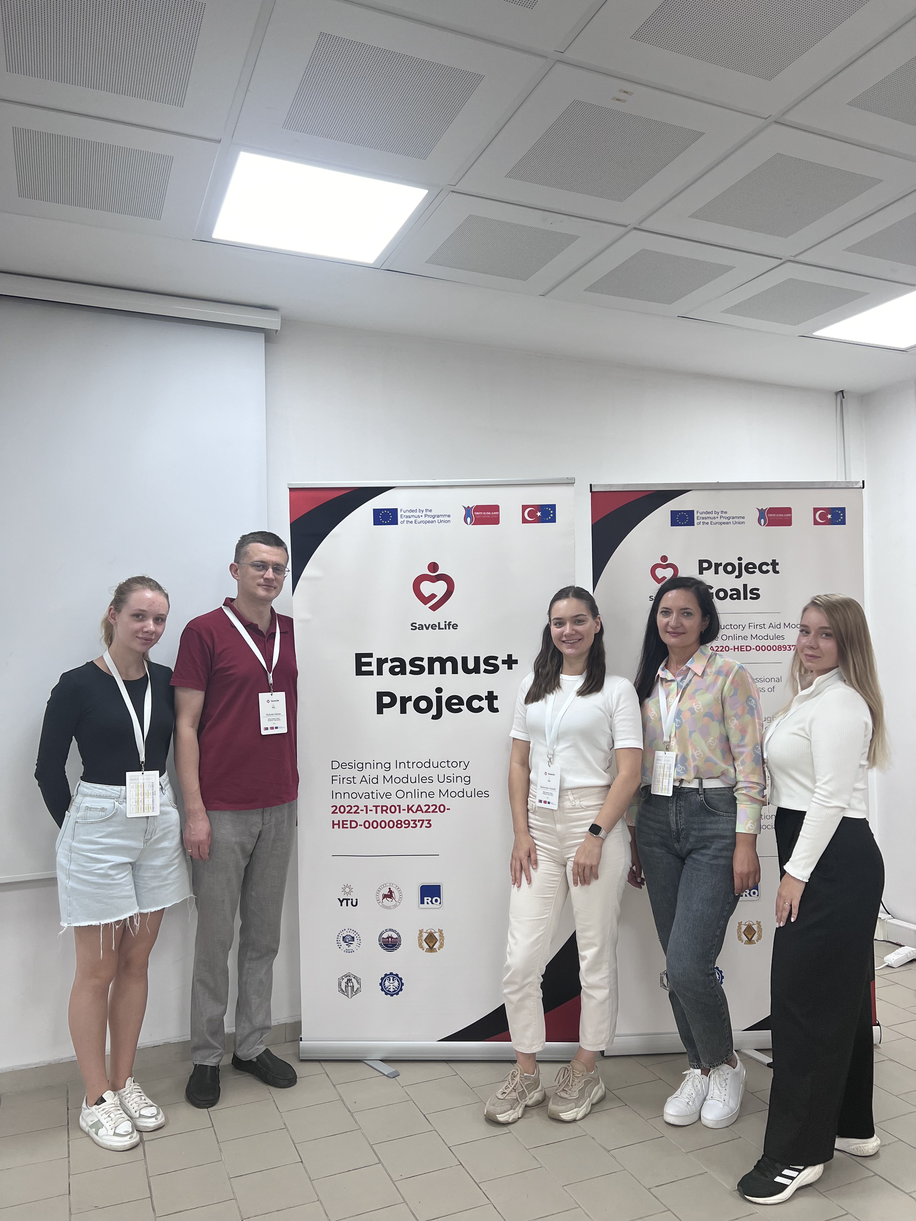 SaveLife Erasmus+: Проєкт Врятуй Життя: Базовий / Кваліфікований Рівень Підтримки Життя Шляхом Використання Інноваційних Цифрових Матеріалів